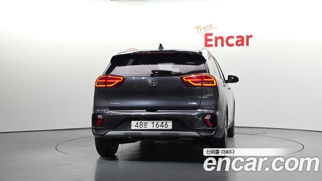 Kia Niro 1.6 HEV Prestige — пробег 64 592 км — фото 4 из 5