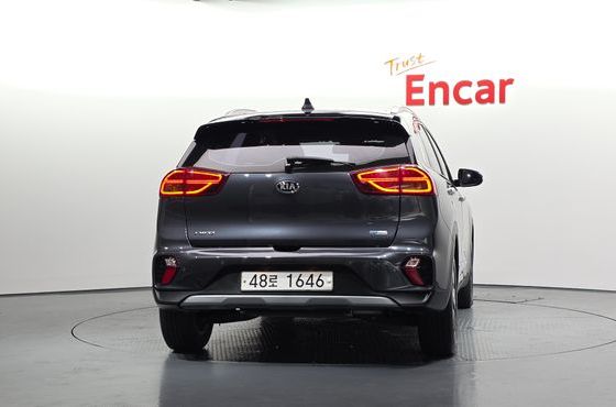 Kia Niro 1.6 HEV Prestige — пробег 64 592 км — фото 4 из 5