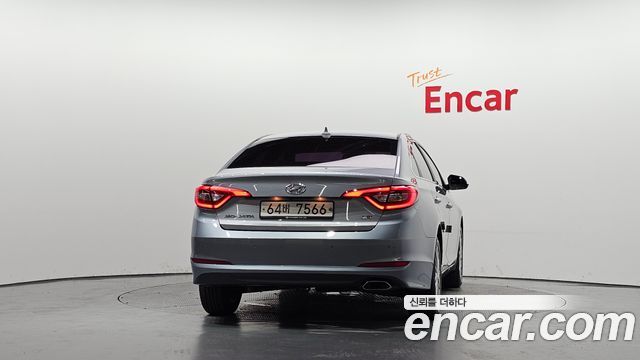Hyundai Sonata LPI Premium Special — пробег 124 713 км — фото 4 из 5