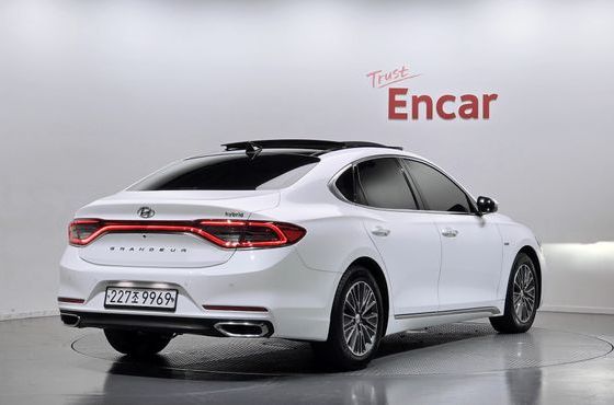 Hyundai Grandeur Exclusive Special — пробег 89 432 км — фото 2 из 5