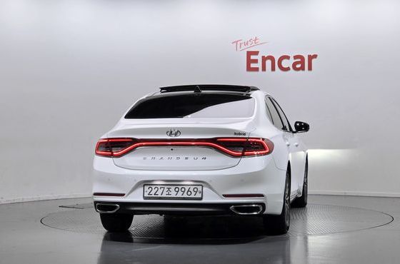 Hyundai Grandeur Exclusive Special — пробег 89 432 км — фото 4 из 5