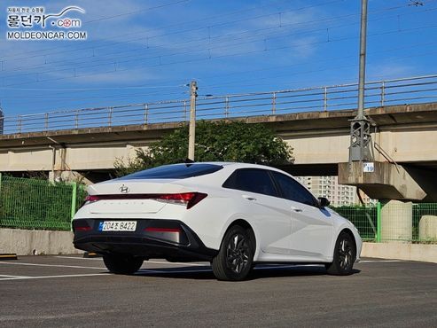 Hyundai AVANTE 1.6 Modern — пробег 60 945 км — фото 4 из 5