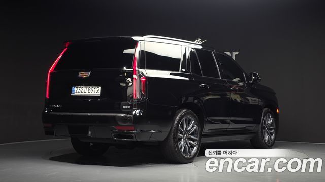 Cadillac Escalade 6.2 Sports Platinum — пробег 18 459 км — фото 2 из 5