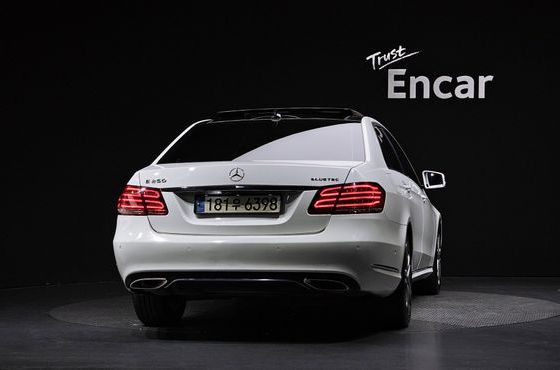 Mercedes-Benz E-Class E250 BlueTec 4MATIC AV — пробег 318 456 км — фото 4 из 5