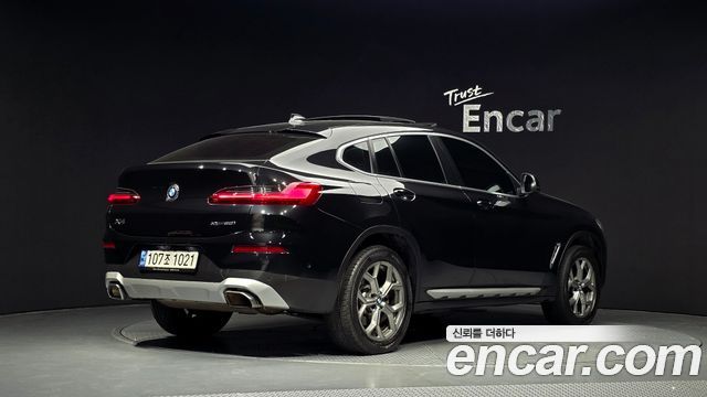 BMW X4 xDrive20i xLine — пробег 107 867 км — фото 2 из 5