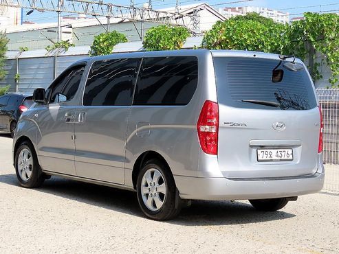 Hyundai Starex Wagon 12-Seater Smart — пробег 86 900 км — фото 2 из 5