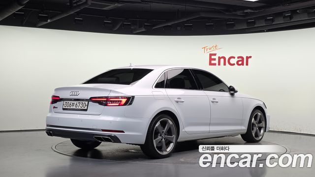 Audi A4 40 TFSI Premium — пробег 106 000 км — фото 2 из 5