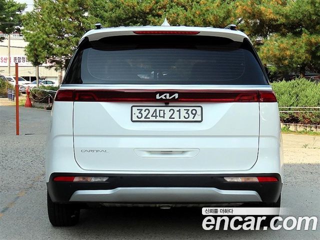Kia Carnival Gasoline 9-Seater Prestige — пробег 142 000 км — фото 4 из 5