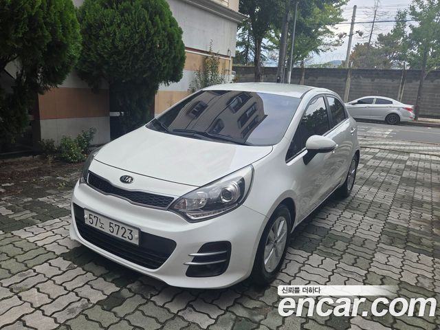 Kia pride 5DR 1.4 MPI Trendy — пробег 117 748 км — фото 1 из 5
