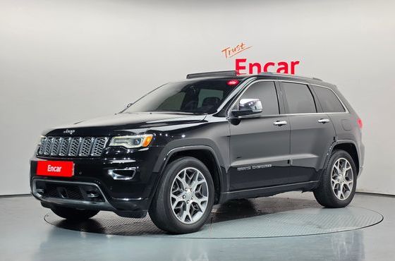 Jeep Cherokee 3.6 Overland WK2 — пробег 133 132 км — фото 1 из 5