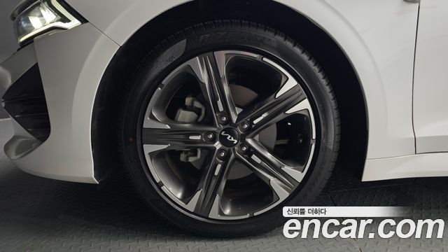 Kia K5 из Кореи Encar