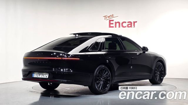 Hyundai Grandeur Calligraphy — пробег 15 051 км — фото 2 из 5
