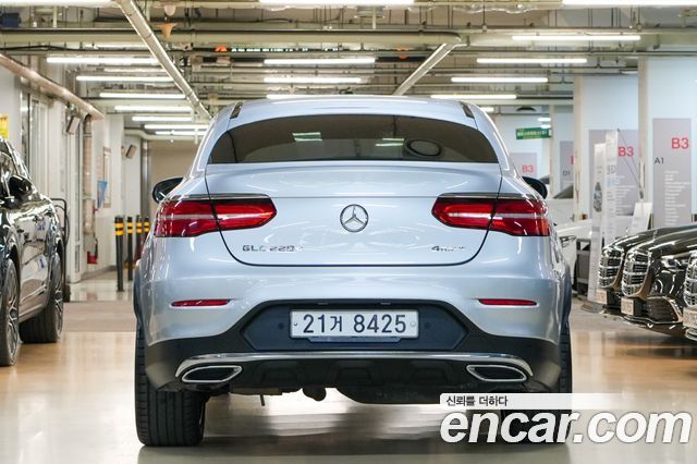 Mercedes-Benz GLC-Class GLC220 d 4MATIC Coupe — пробег 135 984 км — фото 2 из 5