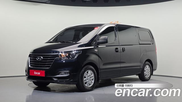 Hyundai Starex Van 5-Seater Modern — пробег 101 127 км — фото 1 из 5