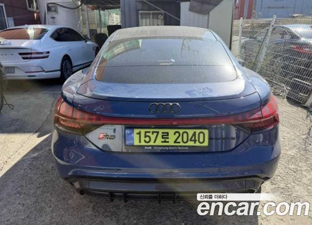 Audi RS e-tron GT из Кореи Encar