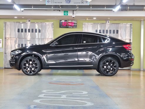 BMW X6 xDrive 30d — пробег 54 000 км — фото 2 из 5