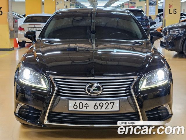 Lexus LS Supreme XF40 — пробег 50 523 км — фото 1 из 5