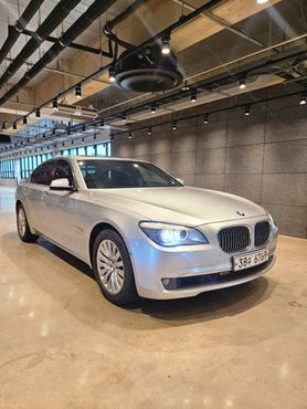 BMW 7-Series 740i — пробег 100 000 км — фото 2 из 5