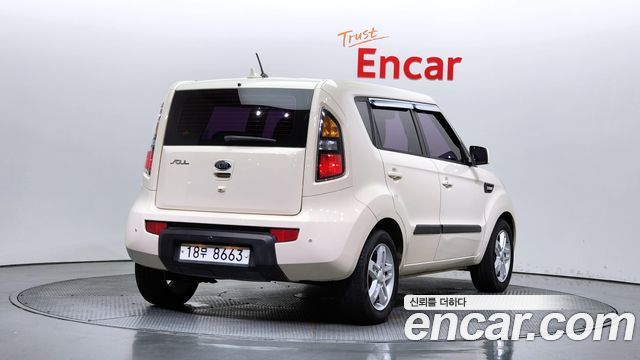 Kia Soul Gasoline 1.6 Smart — пробег 84 297 км — фото 2 из 5