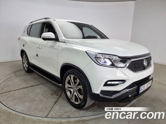 Ssangyong Rexton Diesel 2.2 2WD Eurasia Edition — пробег 118 000 км — фото 2 из 5