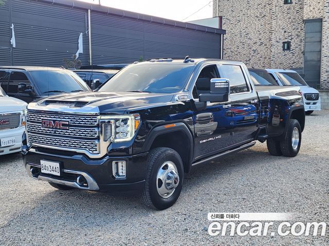 GMC Sierra 3500HD — пробег 12 199 км — фото 1 из 5