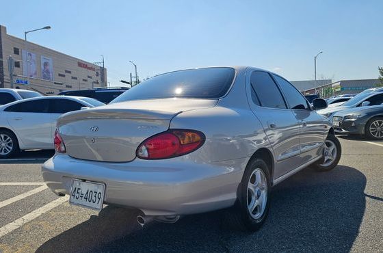 Hyundai AVANTE 1.5 Special — пробег 53 732 км — фото 4 из 5