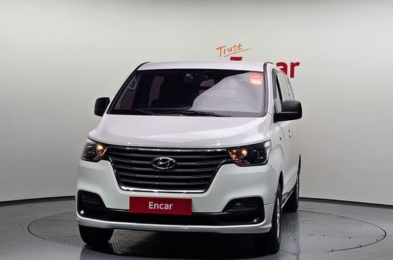 Hyundai Starex Van 5-Seater Smart — пробег 48 242 км — фото 3 из 5