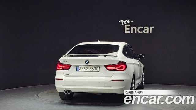 BMW Gran Turismo GT 320d Premium — пробег 102 111 км — фото 4 из 5