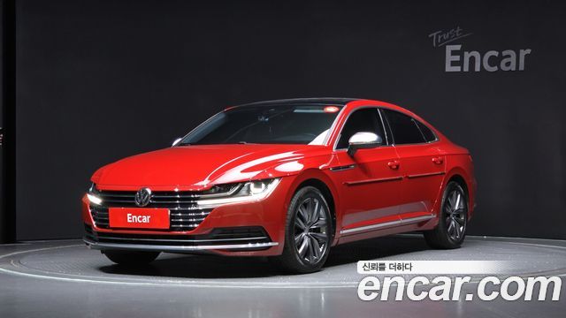 Volkswagen Arteon 2.0 TDI Premium — пробег 64 773 км — фото 1 из 5