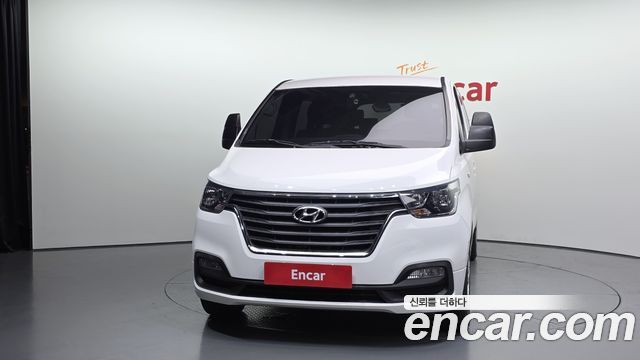 Hyundai Starex Wagon 12-Seater Style — пробег 99 844 км — фото 3 из 5