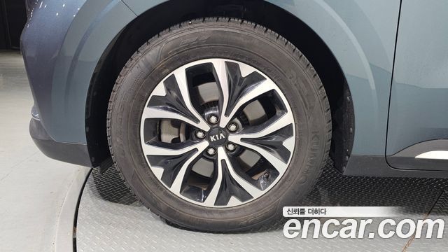Kia Carnival 9-Seater Noblesse — пробег 92 154 км — фото 5 из 5