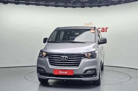 Hyundai Starex Wagon 12-Seater Smart — пробег 110 696 км — фото 3 из 5