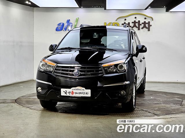 Ssangyong KORANDO 4WD LT 11-seater — пробег 163 991 км — фото 3 из 5