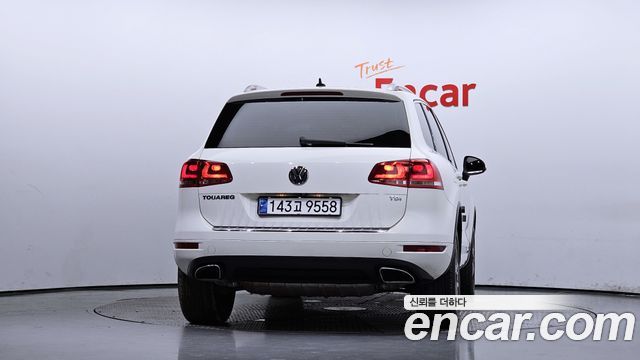 Volkswagen Touareg из Кореи Encar