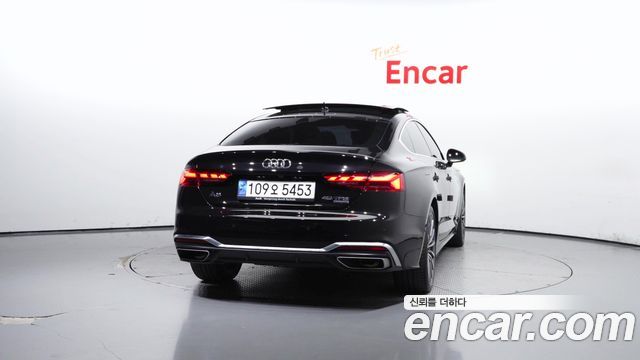 Audi A5 40 TFSI Quattro Premium Sportback — пробег 56 392 км — фото 4 из 5