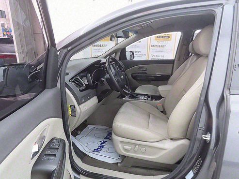Kia Carnival 7-seater Limousine VIP — пробег 182 536 км — фото 5 из 5