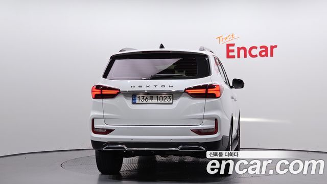 Ssangyong Rexton из Кореи Encar