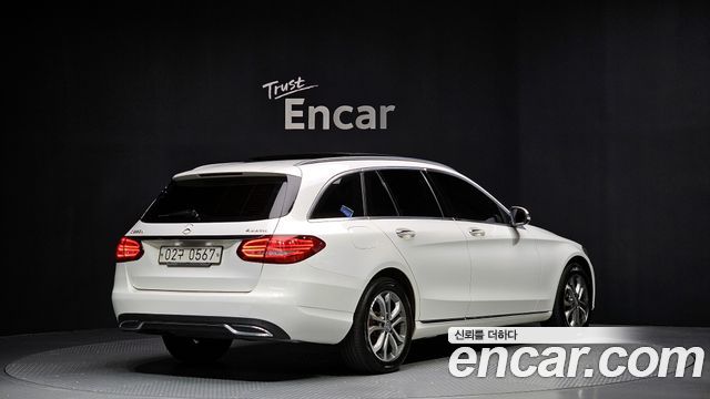 Mercedes-Benz C-Class из Кореи Encar