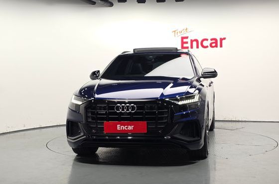 Audi Q8 55 TFSI Quattro Premium — пробег 43 218 км — фото 3 из 5