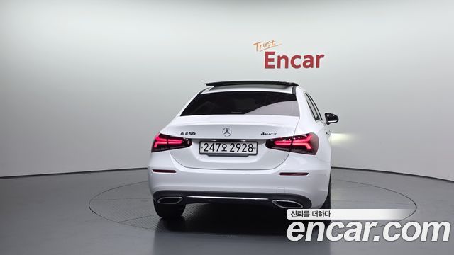 Mercedes-Benz A-Class из Кореи Encar