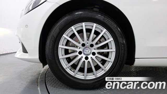 Mercedes-Benz C-Class из Кореи Encar