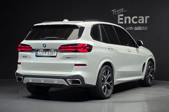 BMW X5 xDrive 40i M Sport — пробег 13 478 км — фото 2 из 5