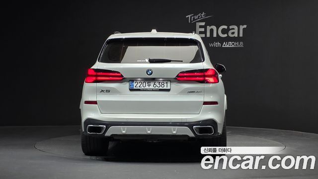 BMW X5 xDrive 40i M Sport — пробег 13 478 км — фото 4 из 5