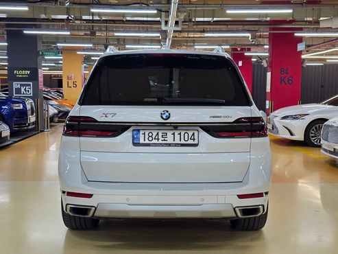 BMW X7 xDrive 40i Design Pure Excellence 6-Seater — пробег 29 550 км — фото 4 из 5