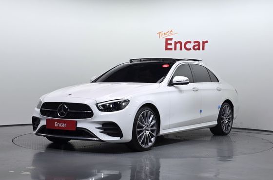 Mercedes-Benz E-Class E350 4MATIC AMG Line — пробег 59 388 км — фото 1 из 5