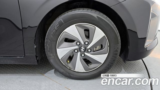 Hyundai Ioniq N — пробег 149 755 км — фото 5 из 5