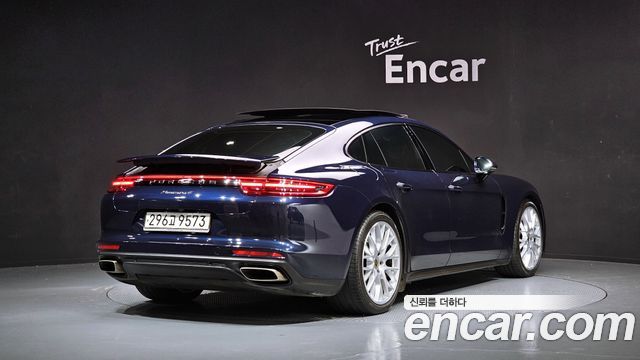 Porsche Panamera 3.0 AWD — пробег 88 767 км — фото 2 из 5