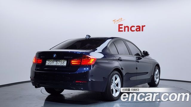 BMW 3-Series 320d xDrive — пробег 70 736 км — фото 2 из 5
