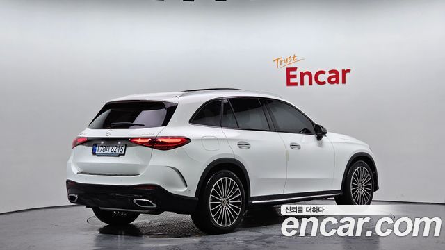 Mercedes-Benz GLC-Class GLC300 4MATIC AMG Line — пробег 5 869 км — фото 2 из 5
