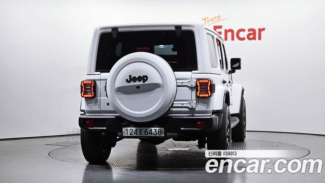 Jeep Wrangler 2.0 Overland 4Door — пробег 91 564 км — фото 4 из 5